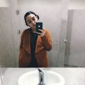 Meet your Posher, Linda